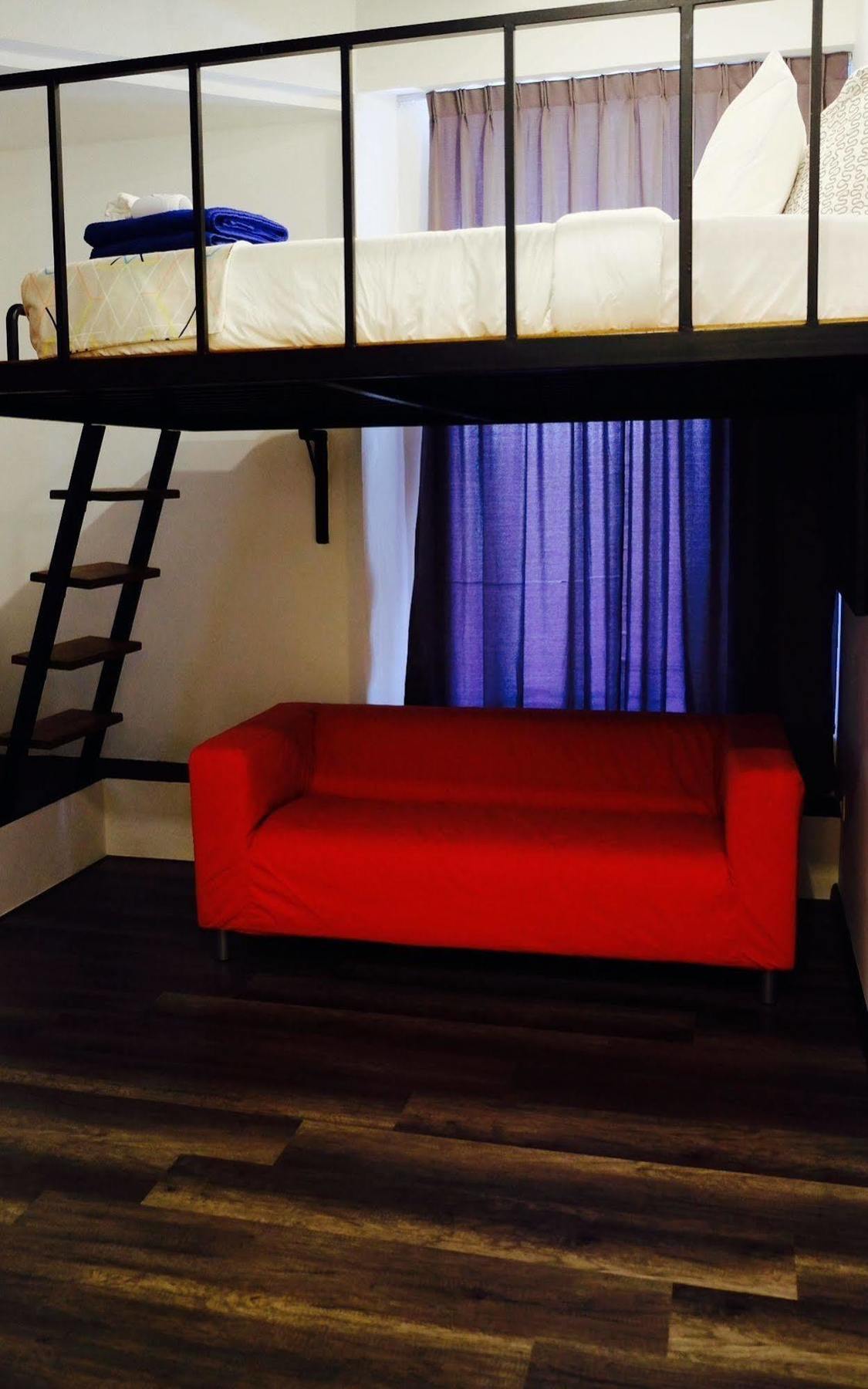 Roomies Suites Batu Feringgi Εξωτερικό φωτογραφία