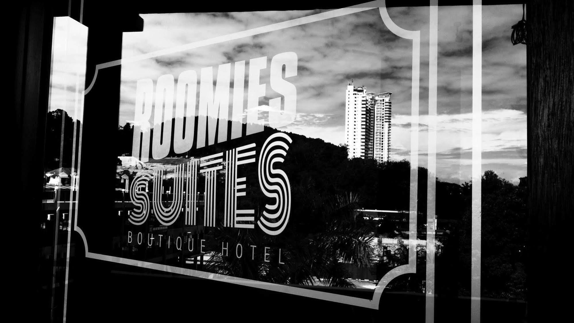 Roomies Suites Batu Feringgi Εξωτερικό φωτογραφία